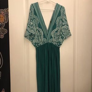 Green maxi dress